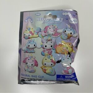 NEW Hello Kitty and Friends Unicorn Figural Bag Clip Blind Bag - Series 4
